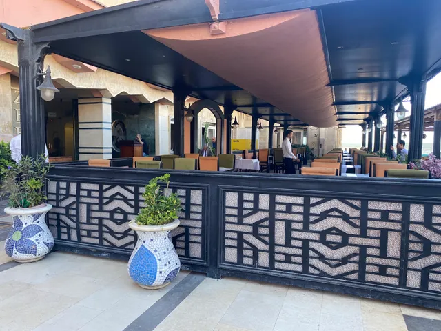 Zephere Sea food elmax