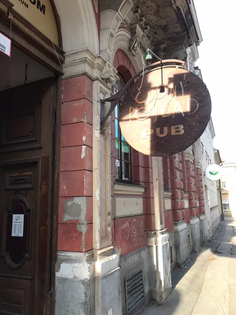 Čudný pohľad pub