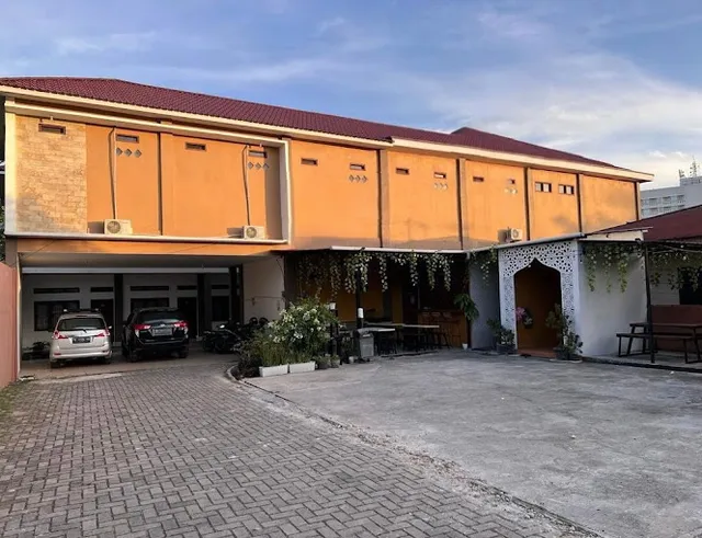 RedDoorz Syariah @ Jalan Jendral Sudirman Pekanbaru