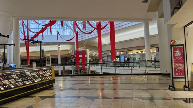 Victoria's Secret & PINK