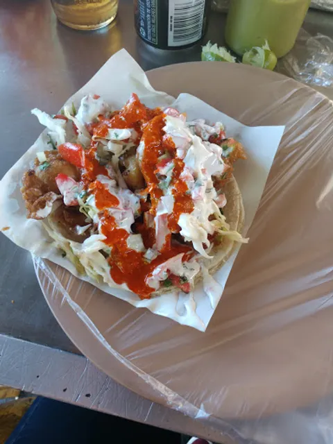 Tacos El Compadre.mariscos