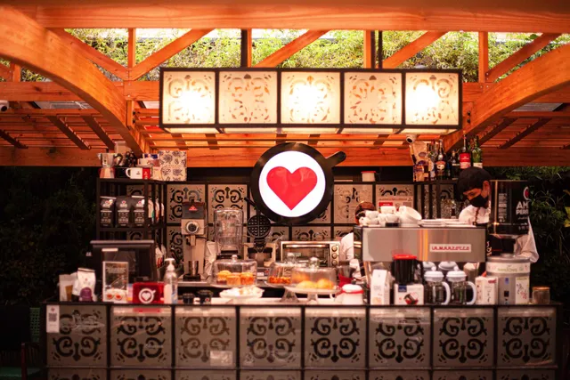 Café Amor Perfecto Librería Lerner