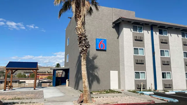 Motel 6 Bullhead City, AZ