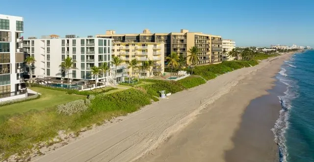 Hillsboro Beach Resort by Kasa