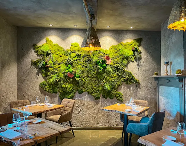 Les Pieds dans le Plat