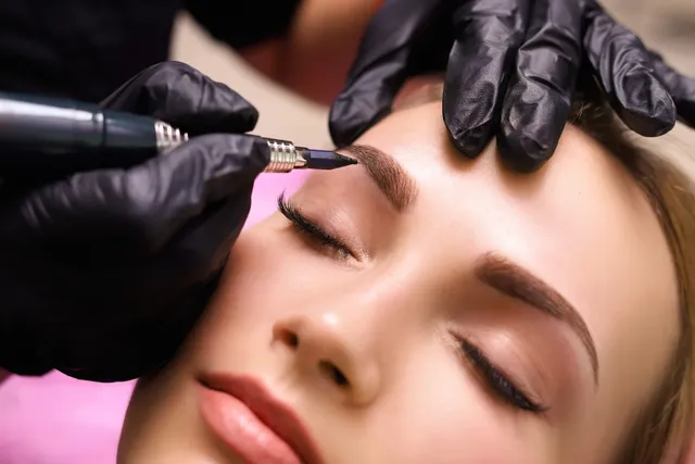 Hollywood Makeup School And Permanent Makeup Academy