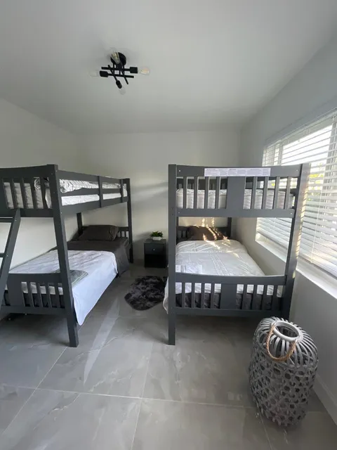 Hostel Hallandale Beach from $25 per night