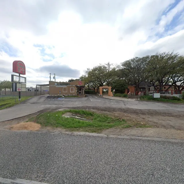 Tammy's Outfitters & Boutique