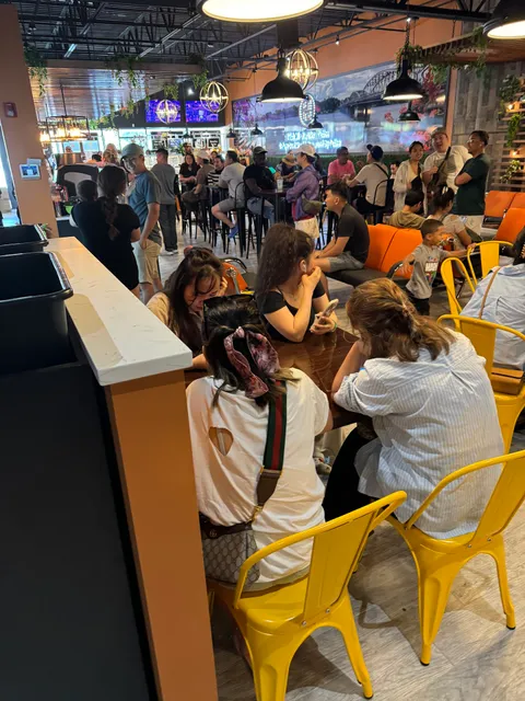 Hanna’s Banh Mi bakery and Cafe