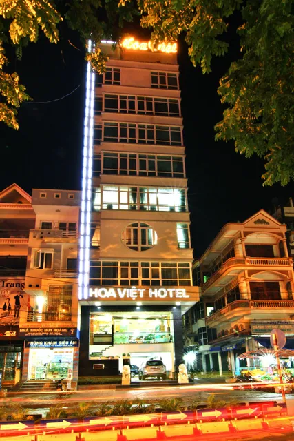 Sino-Vietnamese Hotel