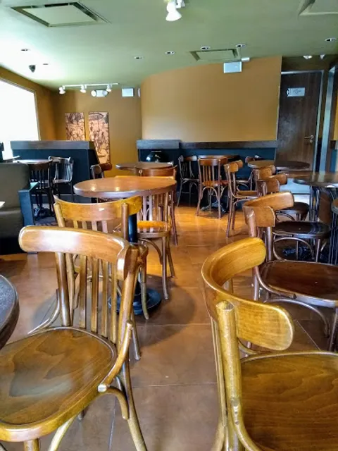 Starbucks Plaza Santa Teresa