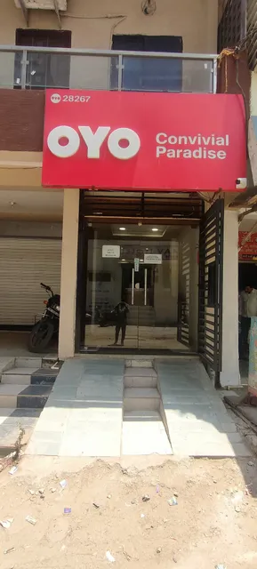 Hotel Convivial Paradise