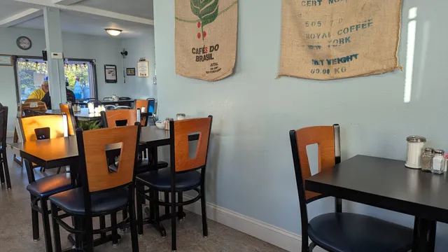 DEETTE'S DREAM DINER