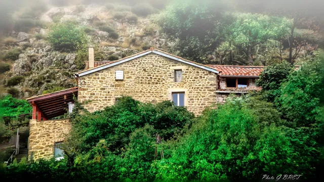 Quinte et Sens chambre et table d'hôte