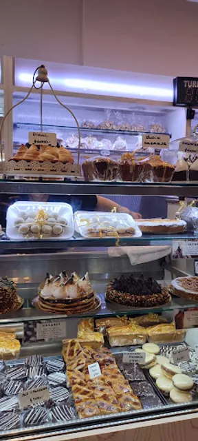 Confiteria Santa Elena