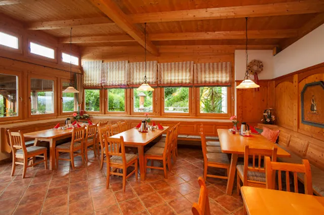 Buschenschank/Buschenschenke Sonnleitnhof Fam. Kogler mit Urlaub am Bauernhof