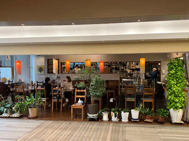 Yasaitotsubutsubu Apusarakafe Itamiten