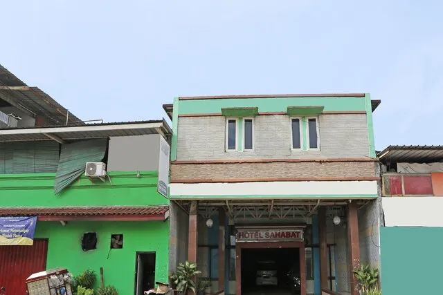 OYO 92470 Hotel Sahabat 2
