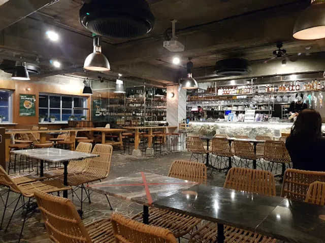 The 100(Baek) Terrace