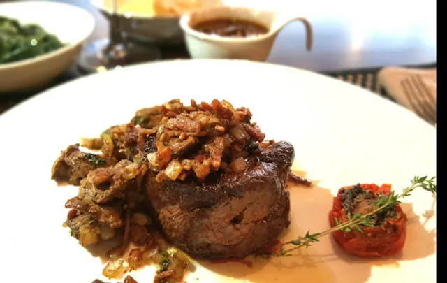 Loetje Supreme 94 Hua Hin