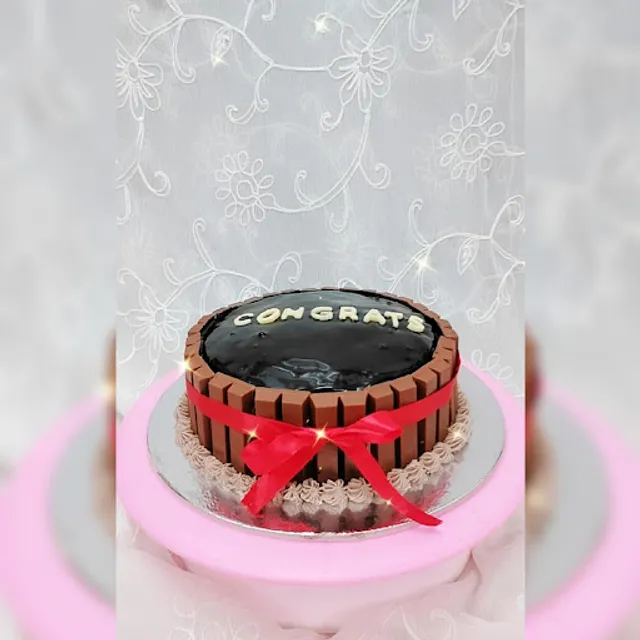 MELTING OVER DESSERTS