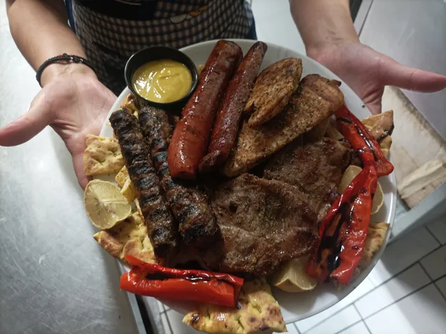 Καφε Ουζερι Γαρδενια