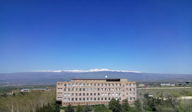 Institute for Physical Research