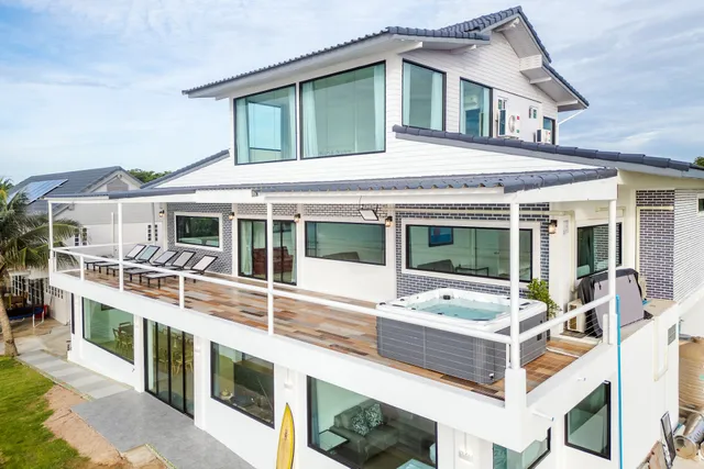 TERMSUK EXCLUSIVE BEACHFRONT VILLAS CHA-AM