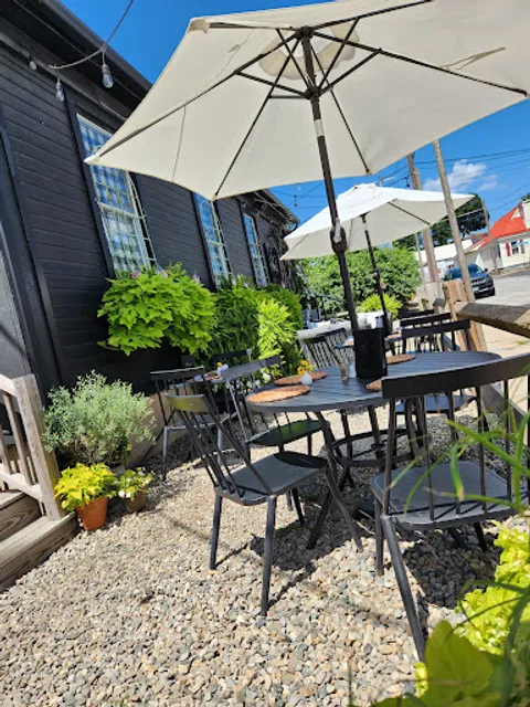 Elizabeth's Farmhouse