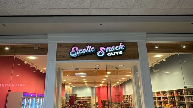 Exotic Snack Guys