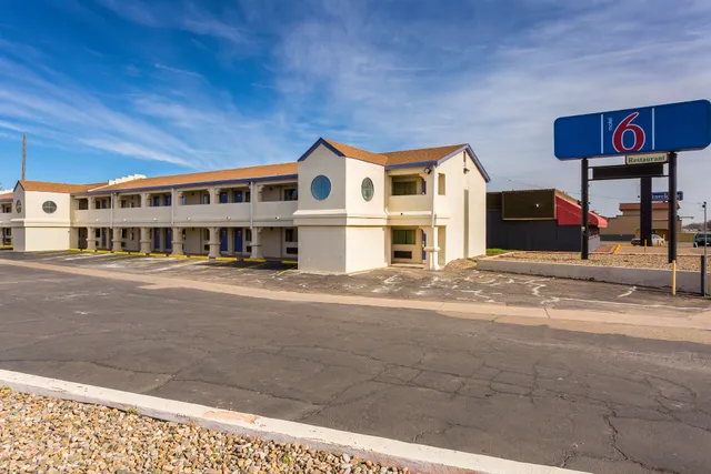 Motel 6 Clovis, NM