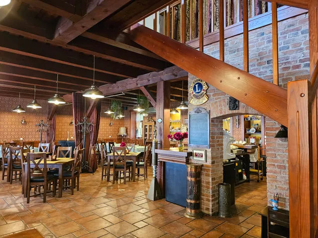 Senamiestis, kavine, Tela