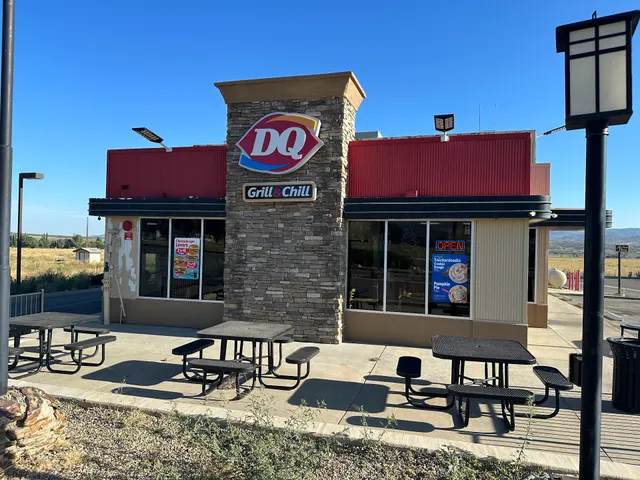 Dairy Queen Grill & Chill