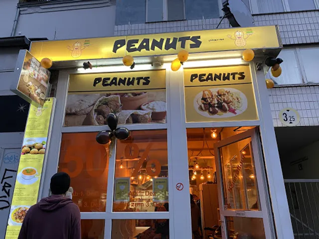 PEANUTS RESTAURANT - Sudanesische Spezialitäten