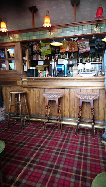 The Royal Oak , Paull