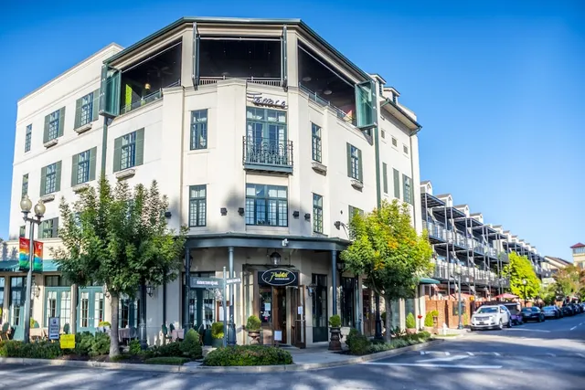 The River Inn of Harbor Town