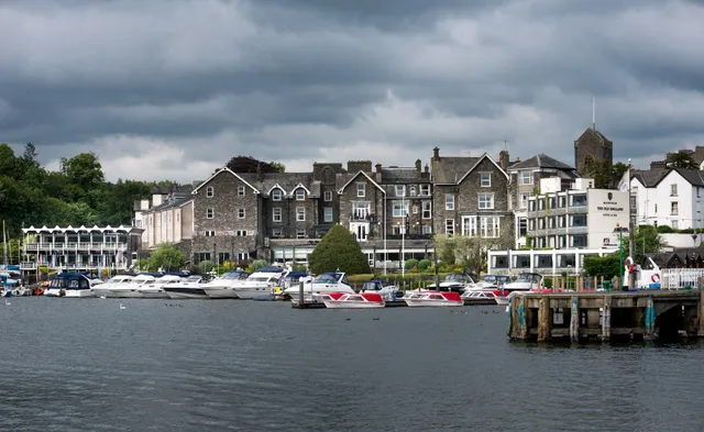 Macdonald Old England Hotel & Spa