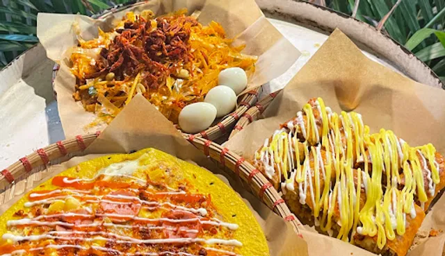 Bánh tráng trộn Diệu Ning