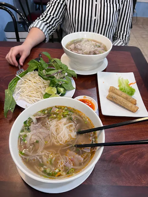 Pho Family