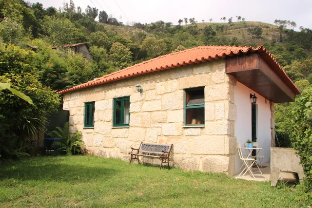 Douro Senses Village House