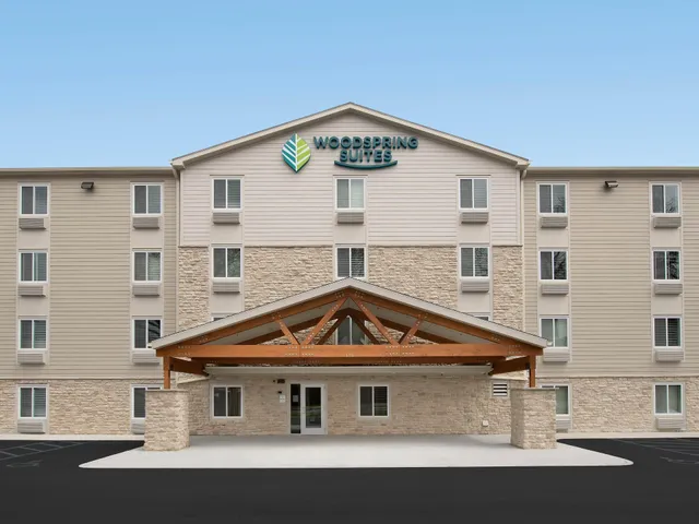 WoodSpring Suites Thornton-North Denver