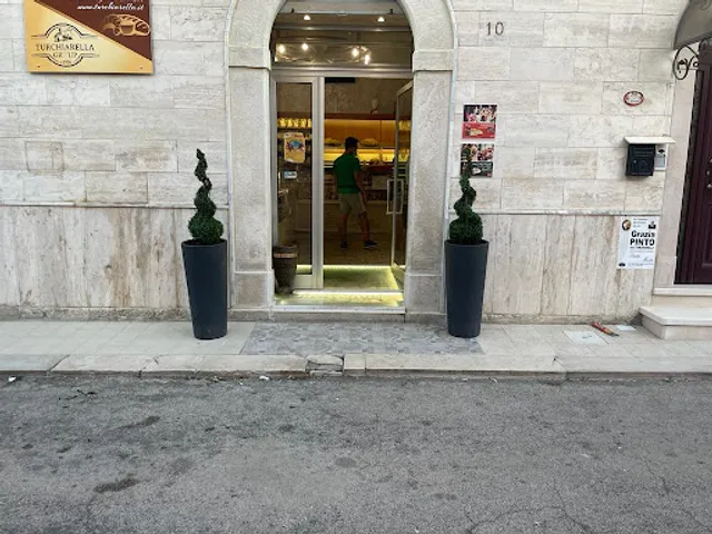 Panificio Biscottificio Bar Cornetteria Turchiarella - Orta Nova (FG)