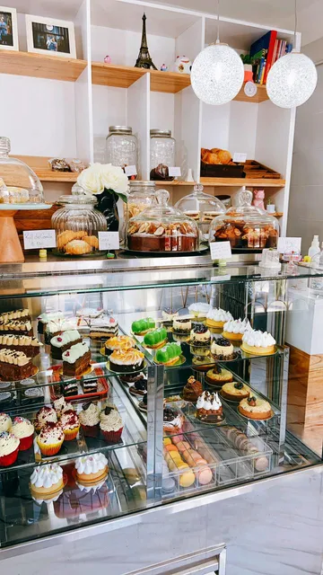 Baker House pastry boutique