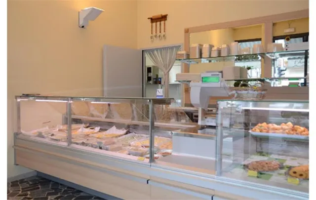 "L' Angolo Della Pasta" di Riboni e Bruschi Snc