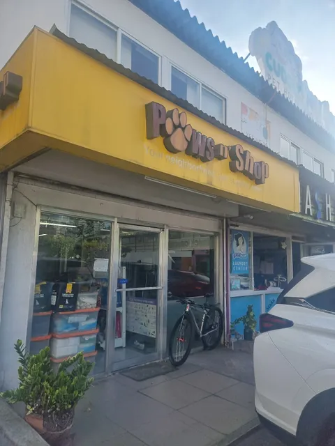Paws n Shop