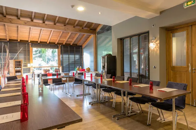 Hôtels Restaurant Seminars & Spa La Maison Rouge