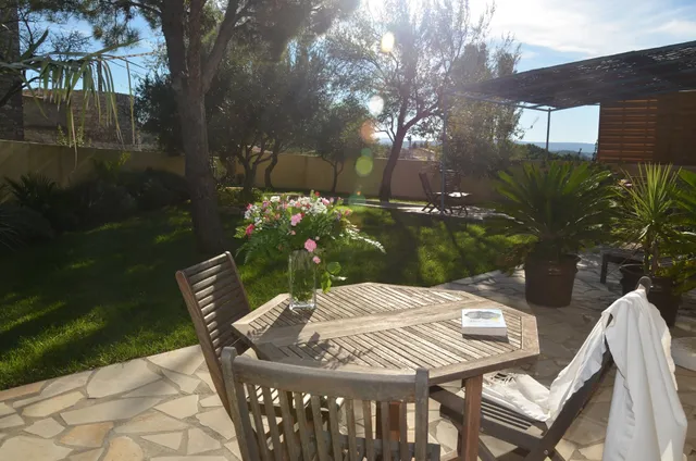 Chambres D'Hôtes Du Moulin: Chambre d'hôtes au calme dans l'Aude, randonnées, proche plage, Narbonne et Les Grands Buffets