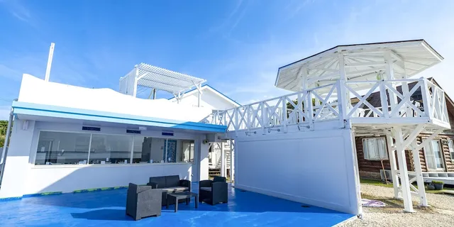 Seaside Cafe Kanutan