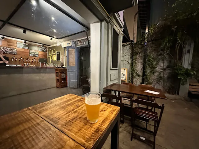 The Barley House - Burgers & Cervejas Artesanais