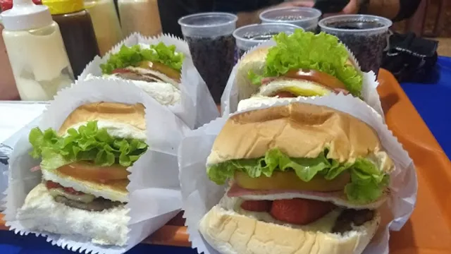 Lanchonete BOMBA MANIA